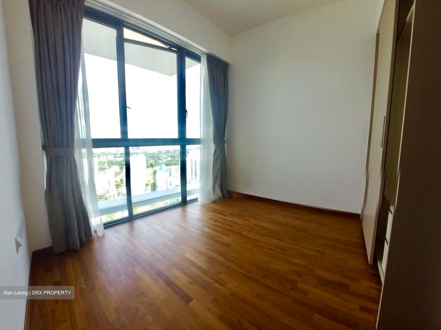 J Gateway (D22), Condominium #582924121